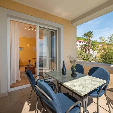 Katarina Apartment *