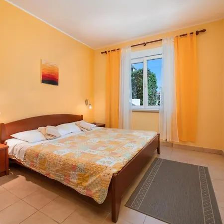 Katarina Apartment *